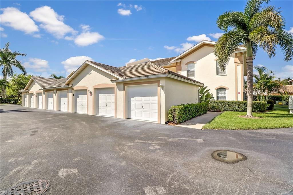 SUNSET CAY VILLAS - Residential