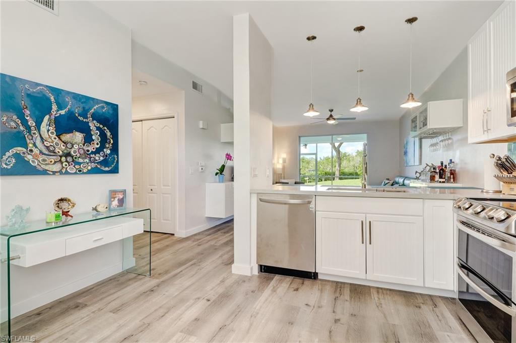 SUNSET CAY VILLAS - Residential