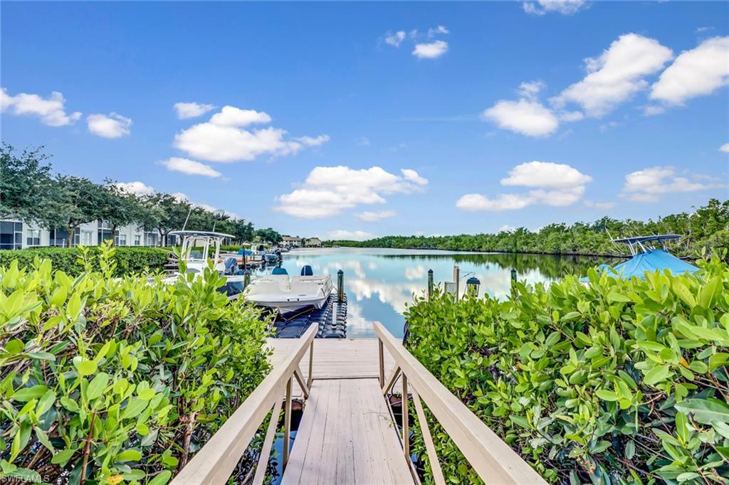 SUNSET CAY VILLAS - Residential