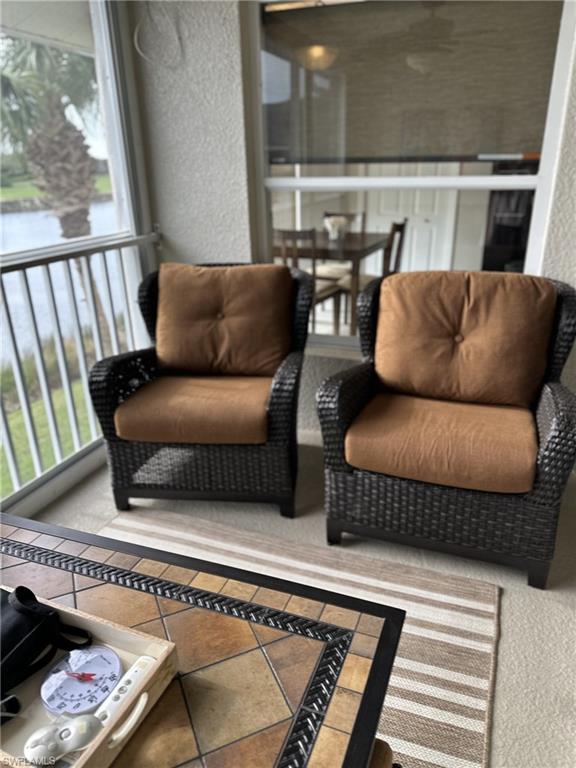 TWIN LAKES - Residential Lease