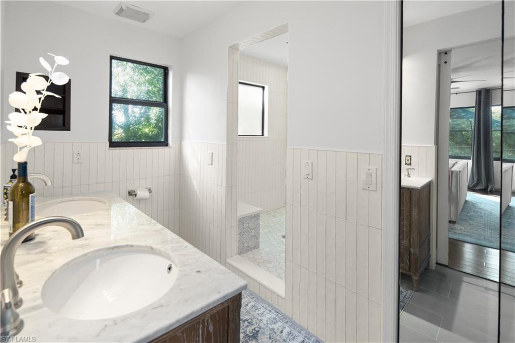 TALL PINES - Residential