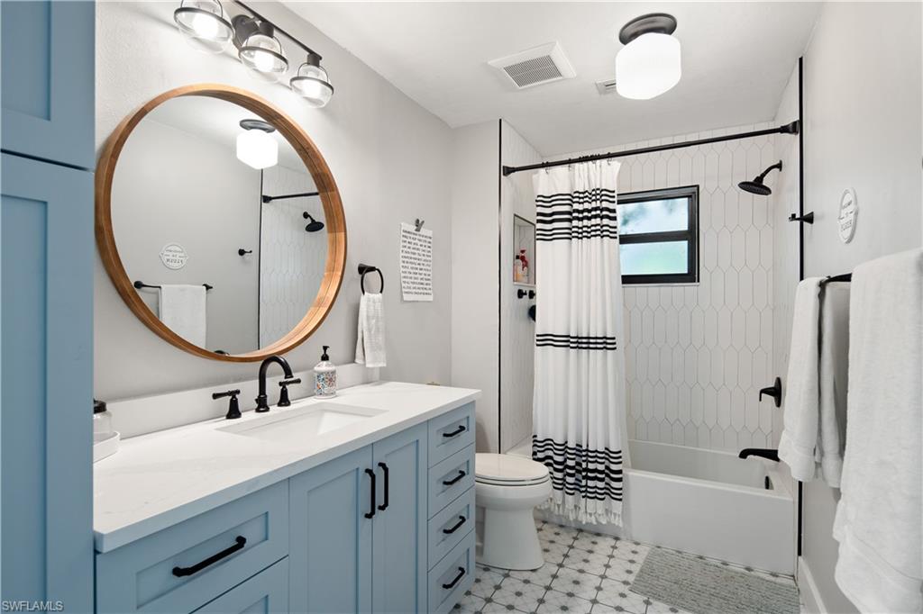 TALL PINES - Residential