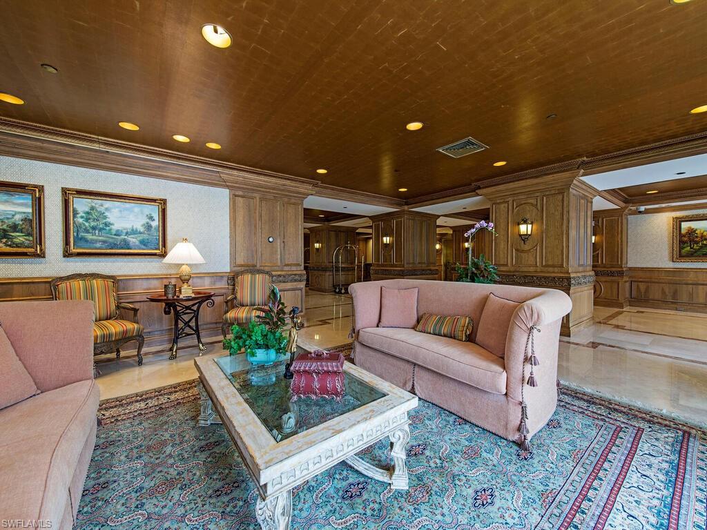 BRITTANY - Residential