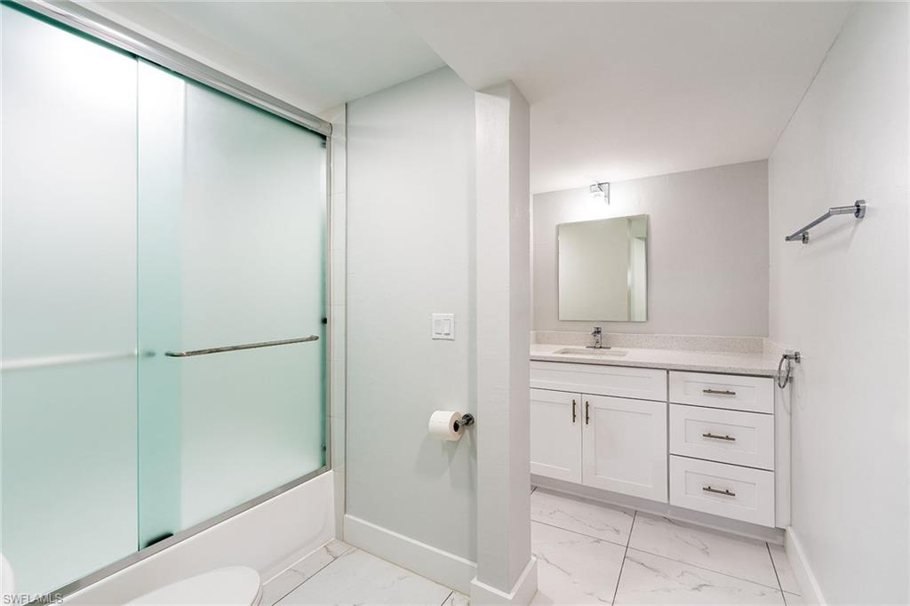 MOORINGS - Residential