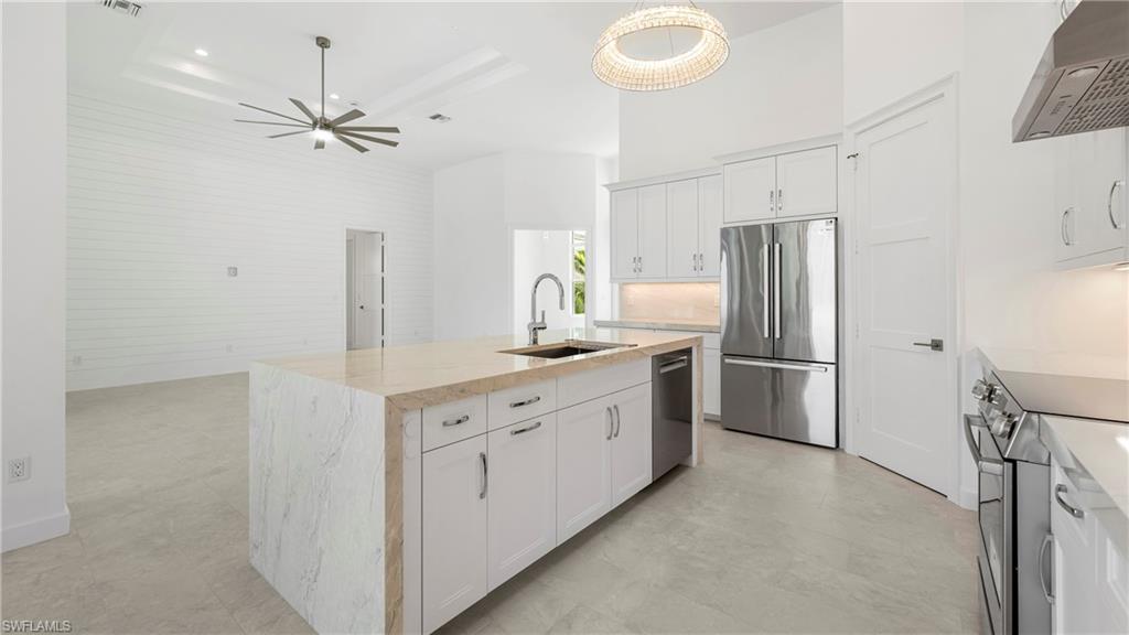 MARCO ISLAND - Residential