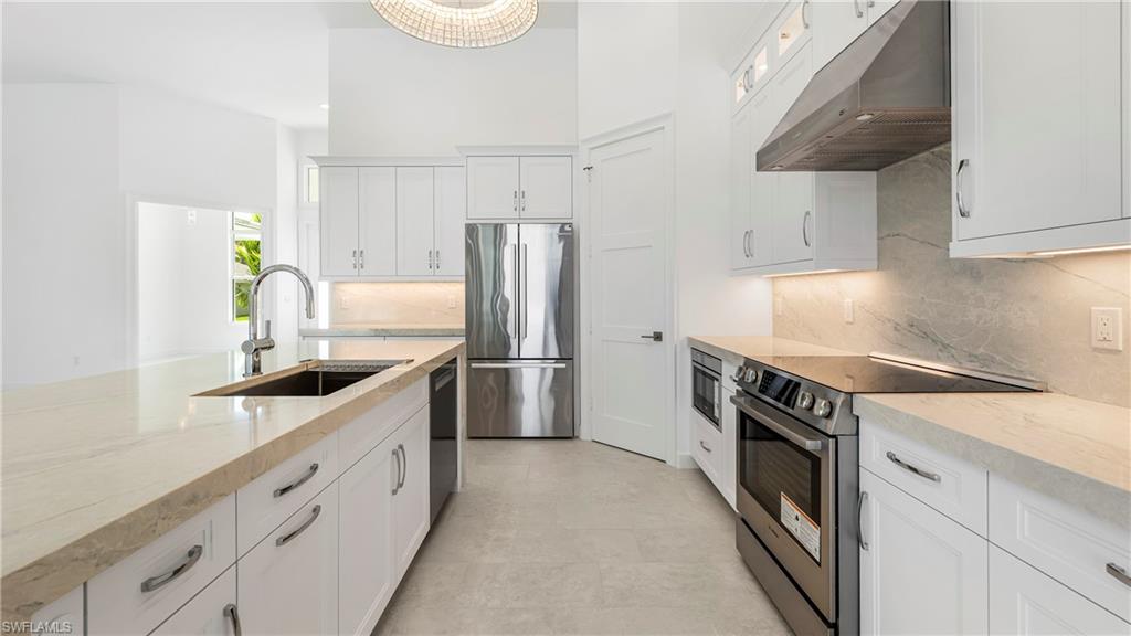 MARCO ISLAND - Residential