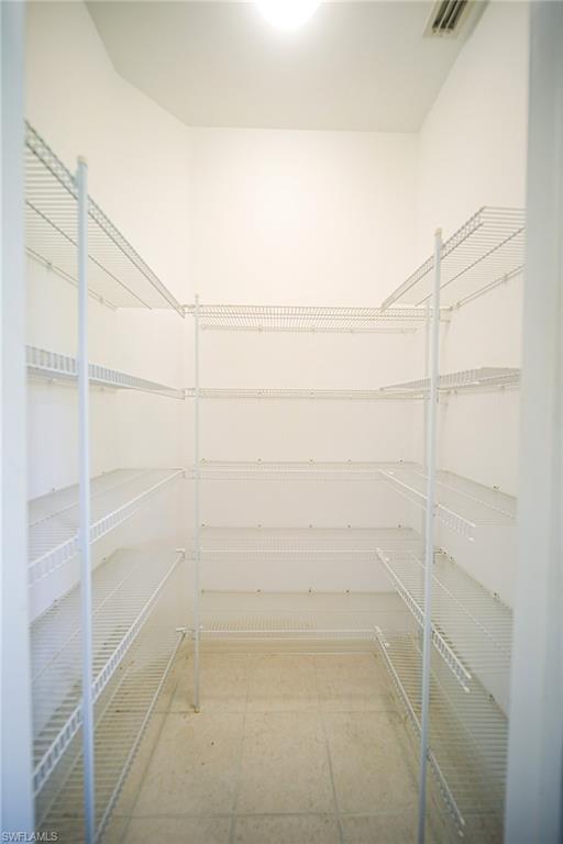 DANFORTH LAKES - Residential