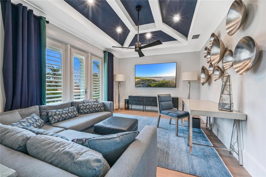 MOORINGS - Residential