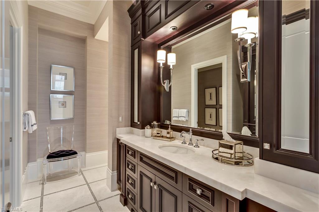 QUAIL WEST - Residential