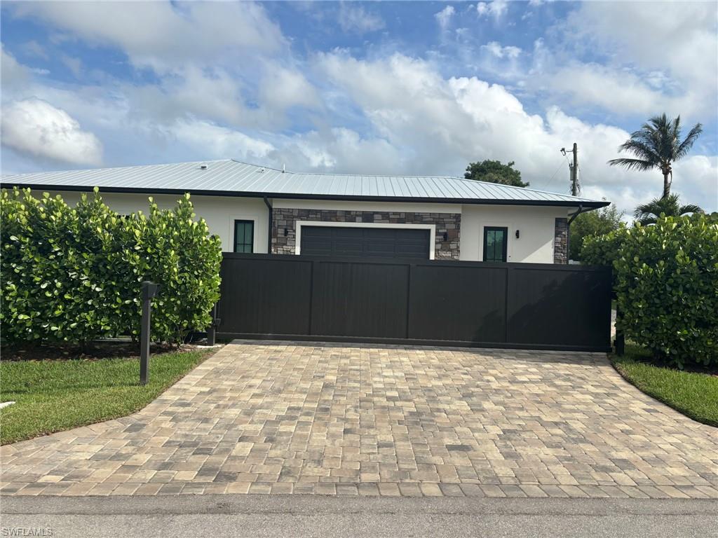 BIG CYPRESS GOLF COUNTRY CLUB - Residential