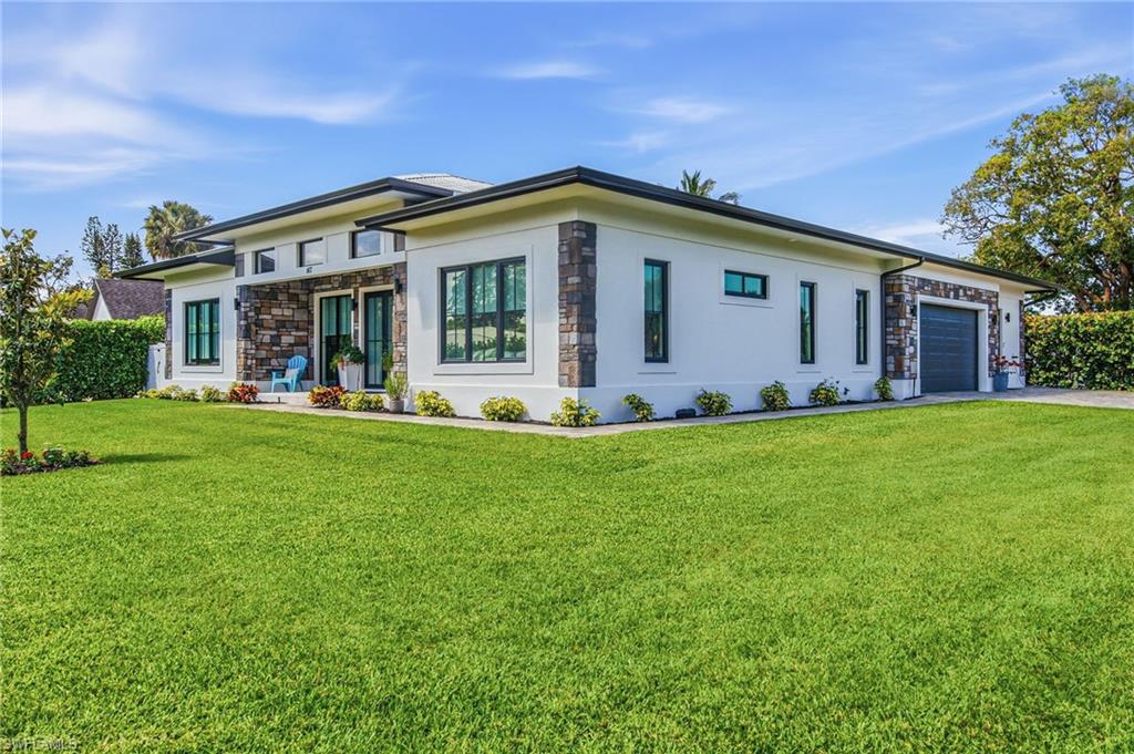 BIG CYPRESS GOLF COUNTRY CLUB - Residential