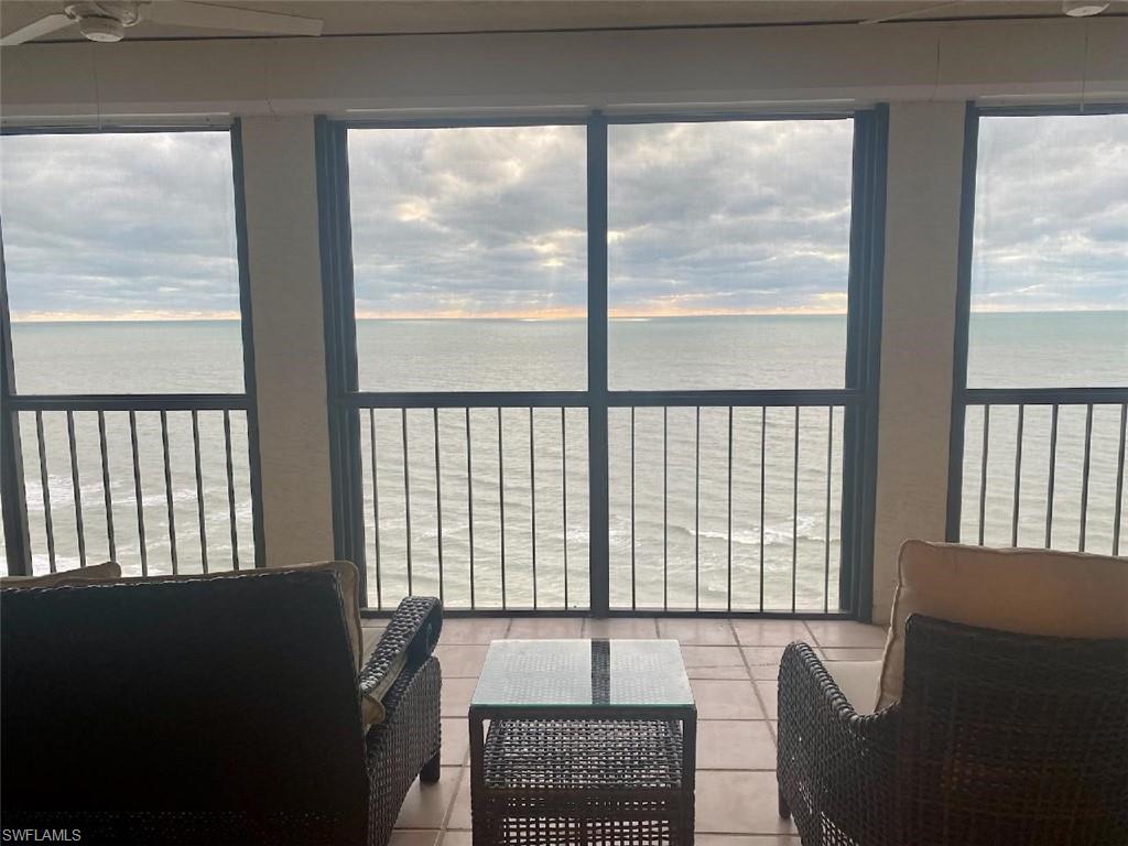 CARLYSLE AT BAY COLONY - Residential