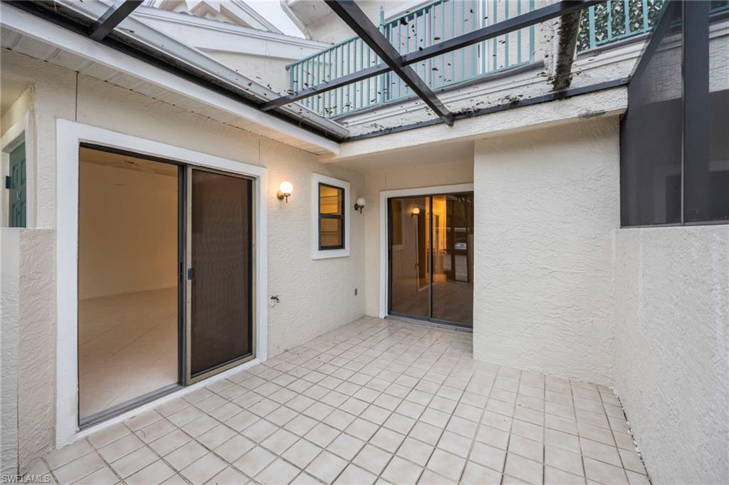 EMERALD WOODS - Residential