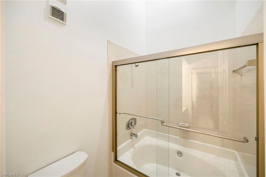 EMERALD WOODS - Residential