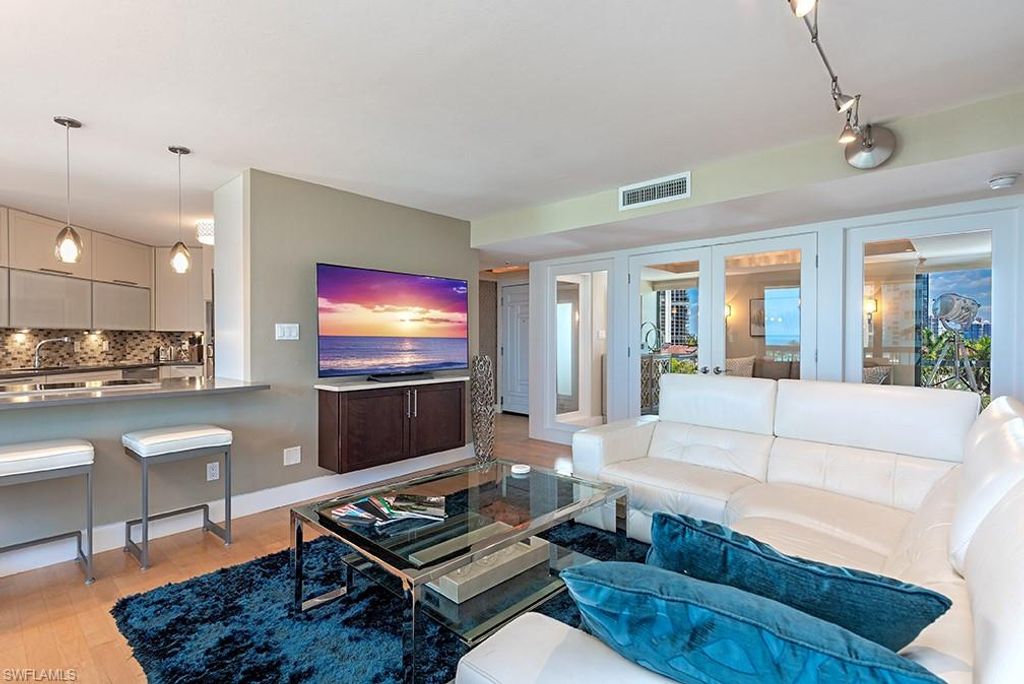 Photo of 4551 Gulf Shore BLVD N #606, NAPLES, FL 34103 (MLS # 226019245)