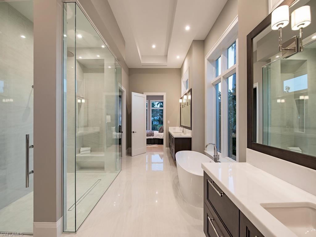 AQUALANE SHORES - Residential