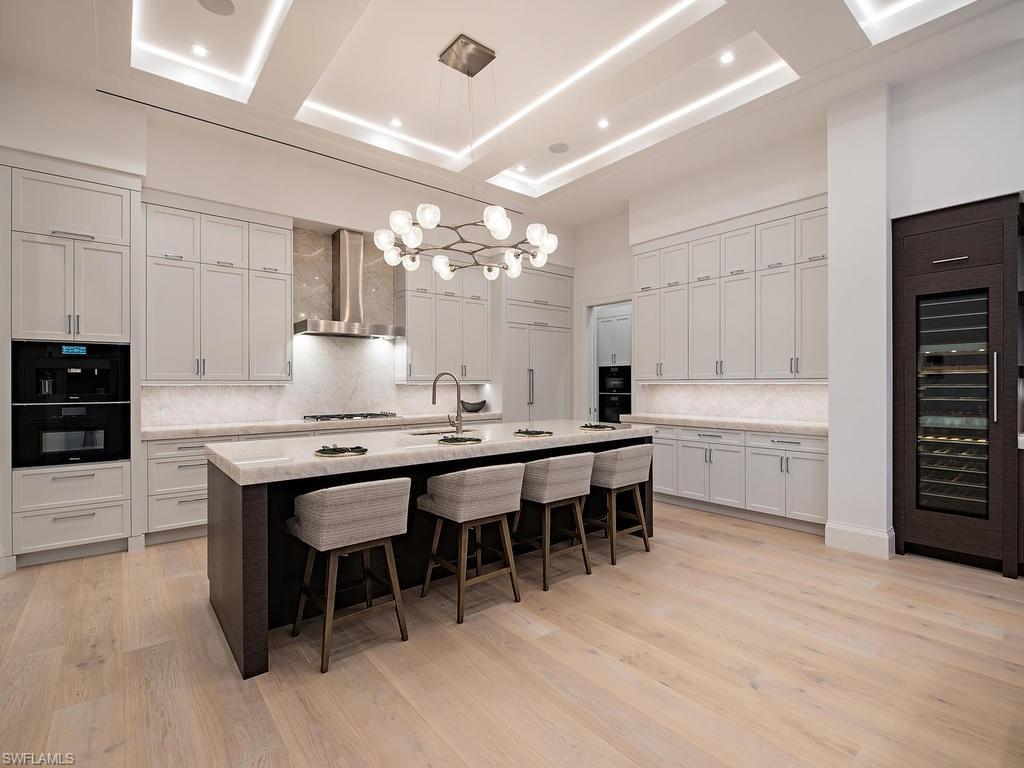 AQUALANE SHORES - Residential