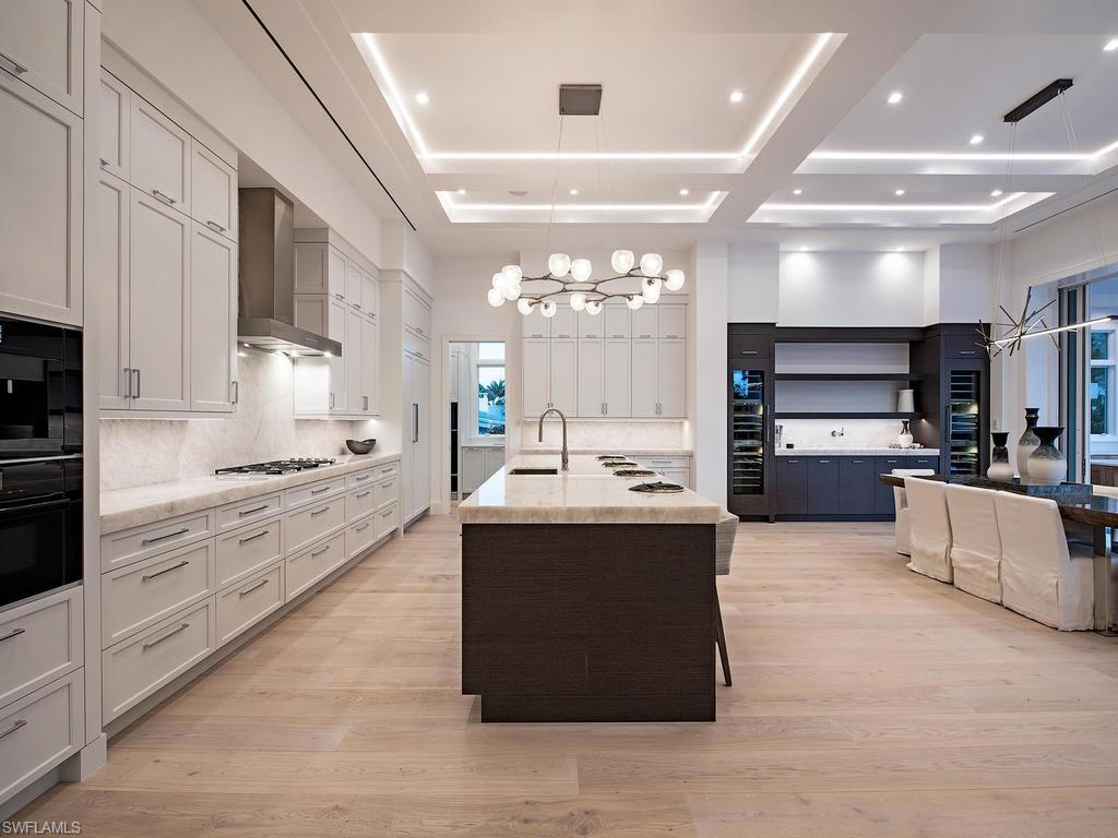 AQUALANE SHORES - Residential