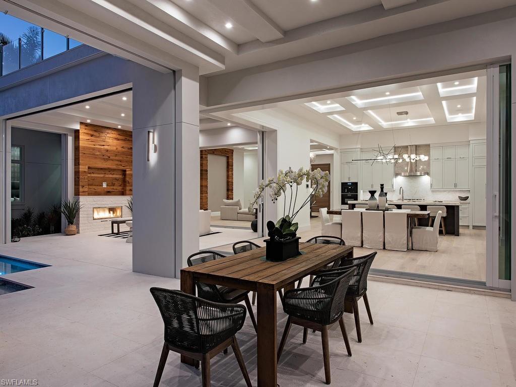 AQUALANE SHORES - Residential