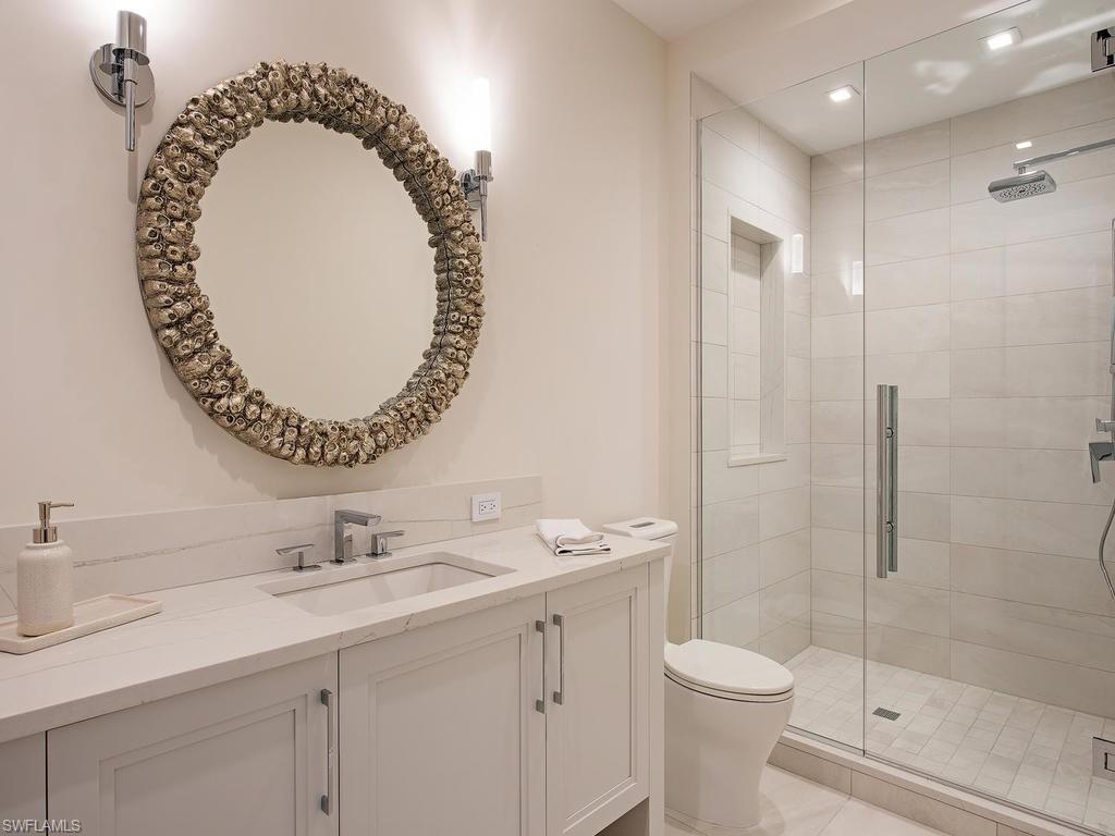 AQUALANE SHORES - Residential