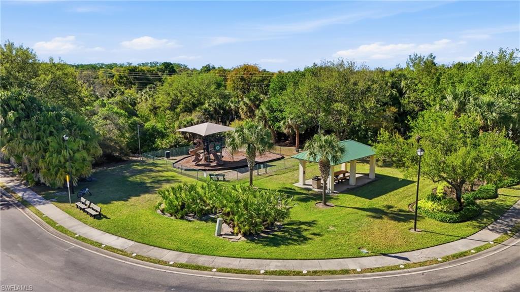 HAWK'S PRESERVE - Residential