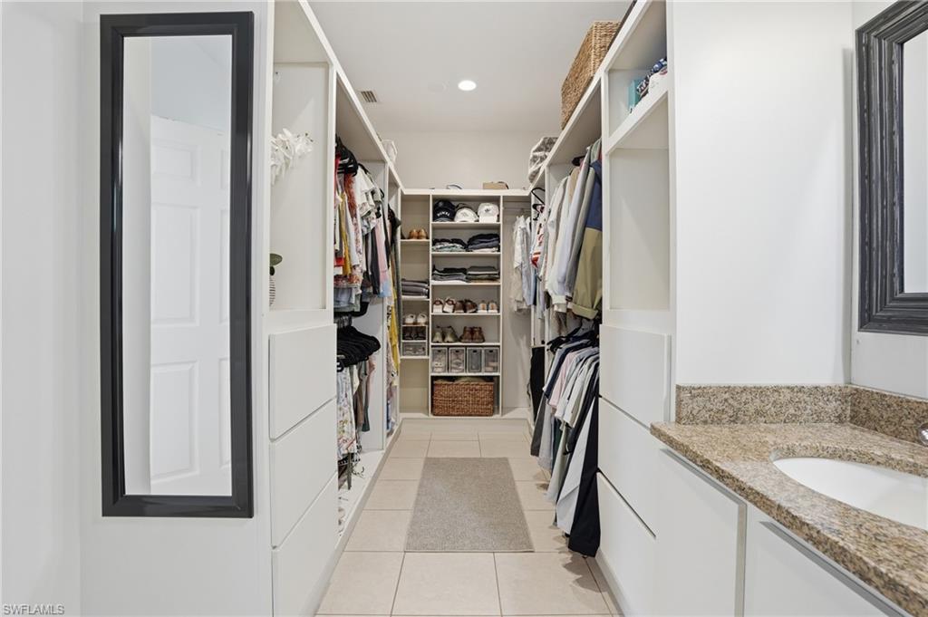 HAWK'S PRESERVE - Residential