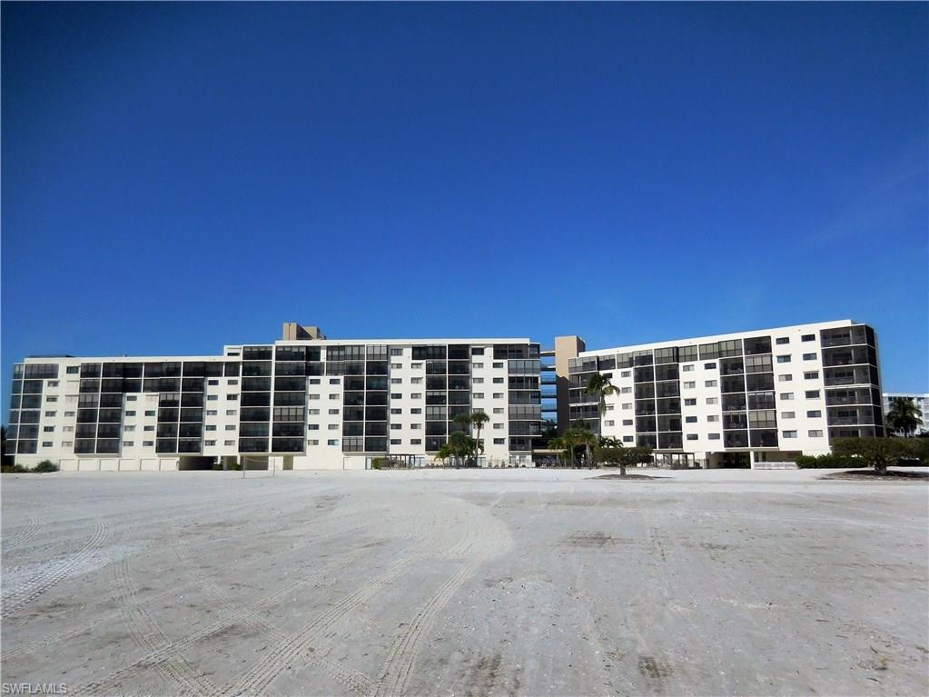 CARLOS POINTE - Residential