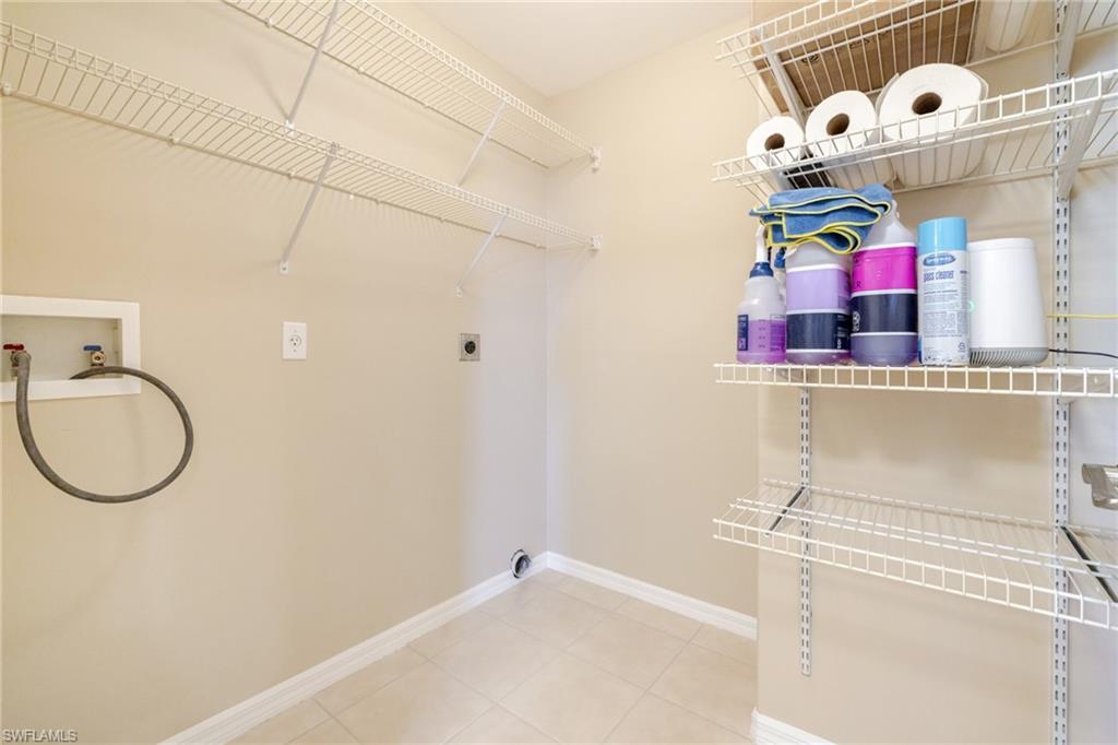 FAIRWAY VILLAS - Residential