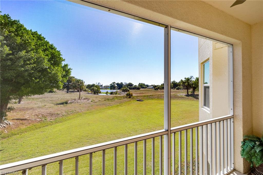 FAIRWAY VILLAS - Residential