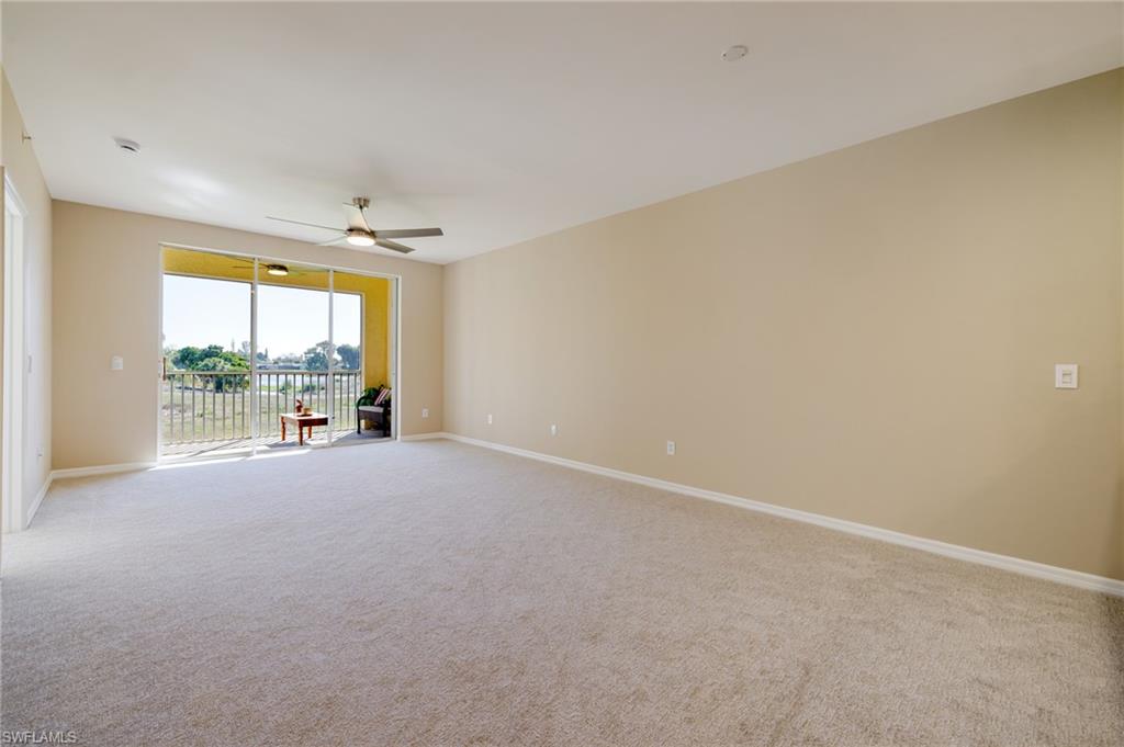 FAIRWAY VILLAS - Residential