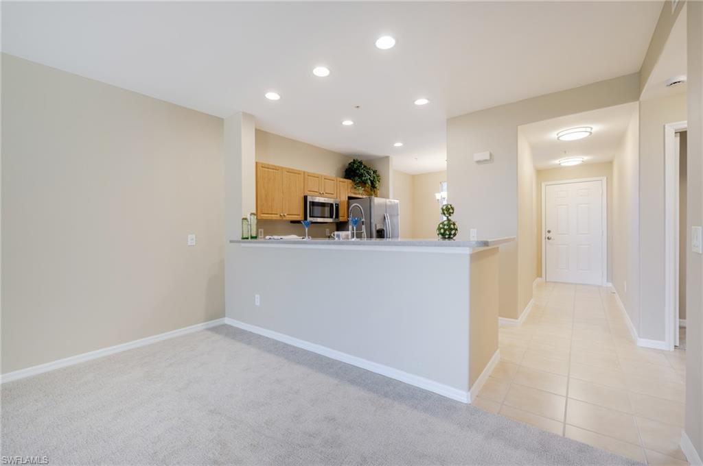 FAIRWAY VILLAS - Residential