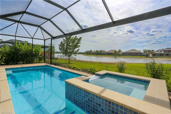 14656 KELSON CIR, NAPLES, FL 34114 - Image 67745e5f4f4dbeca5b63ed23bb77a08f/983106425