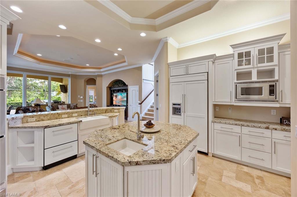 BELLAGIO AT THE COLONY - Residential Lease