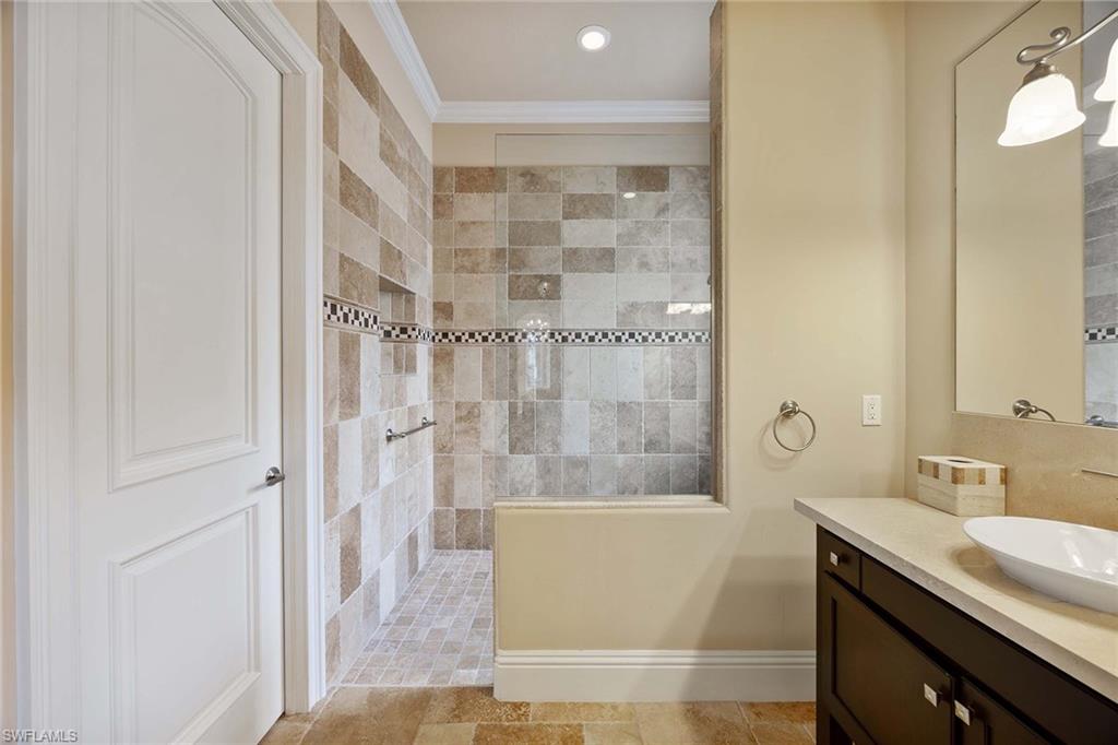 BELLAGIO AT THE COLONY - Residential Lease