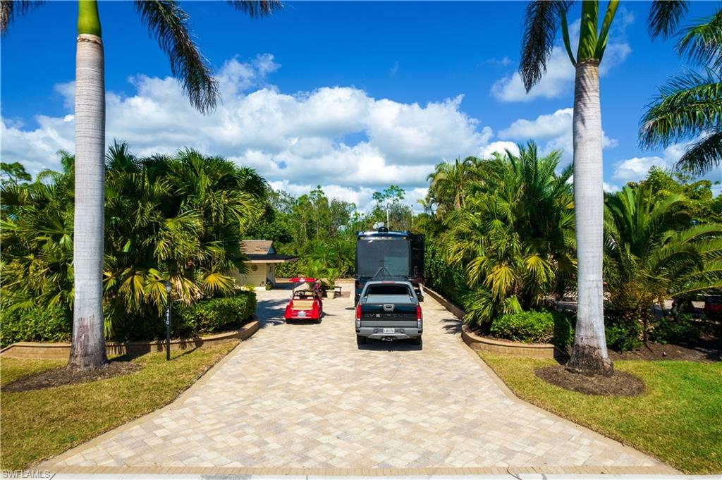 PELICAN LAKE RV RESORT - Land