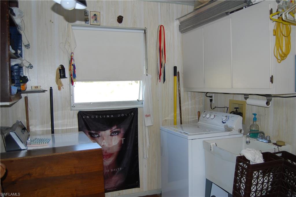 GOLFWOOD CONDO - Residential