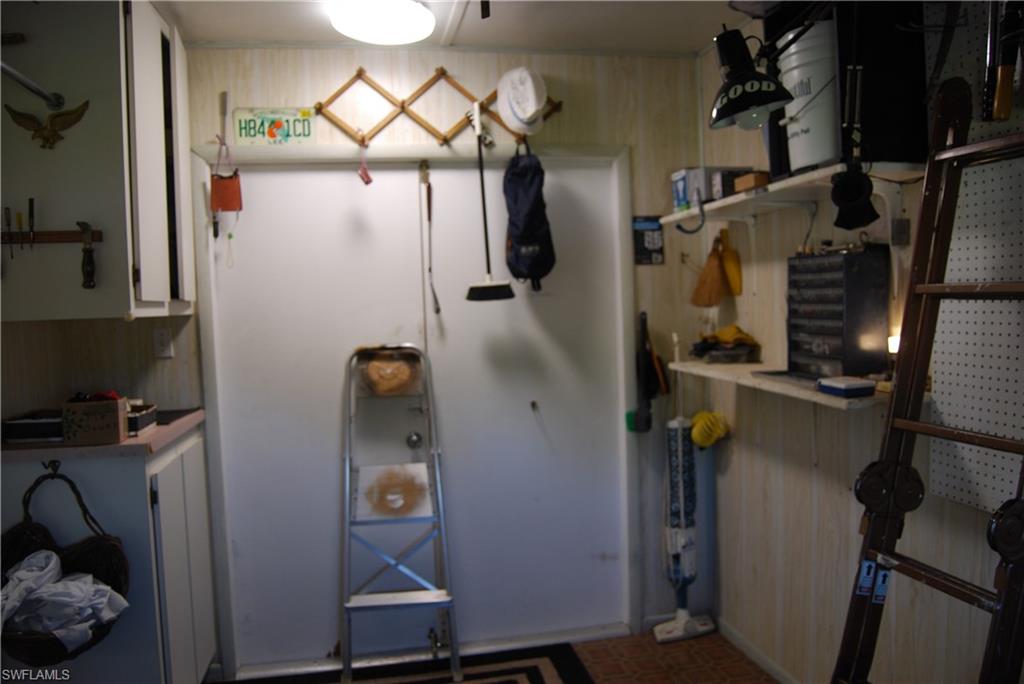 GOLFWOOD CONDO - Residential