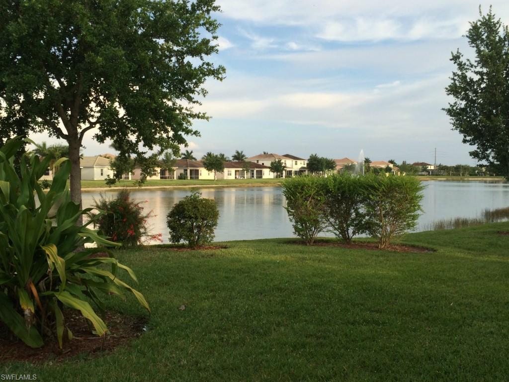 CORAL LAKES - Residential