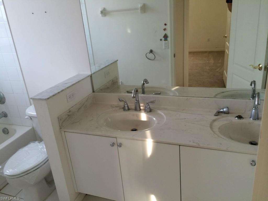 CORAL LAKES - Residential