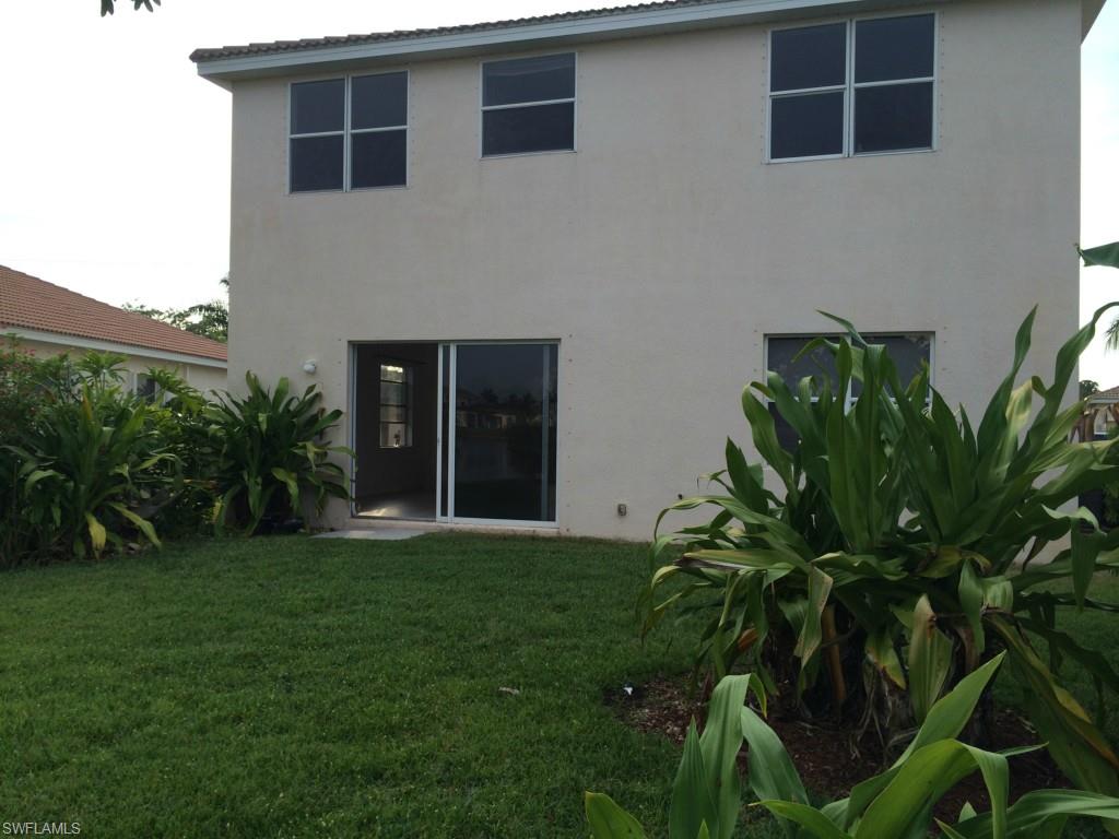 CORAL LAKES - Residential