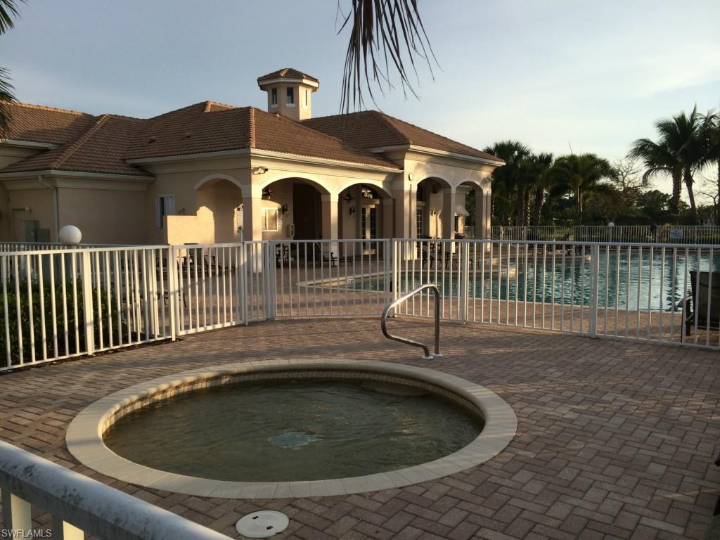 CORAL LAKES - Residential