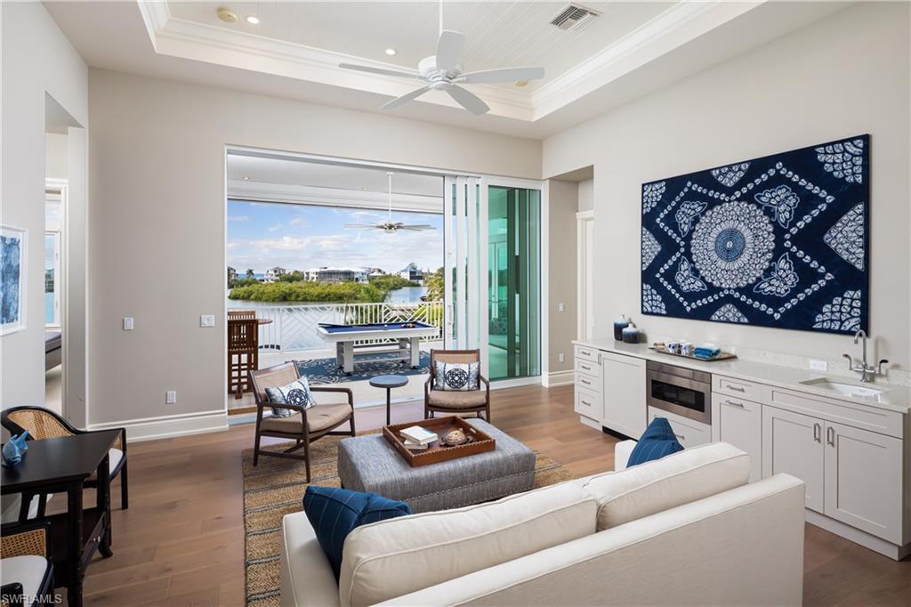 CAROLANDS - Residential