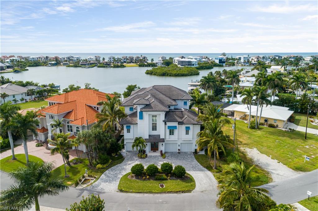 CAROLANDS - Residential