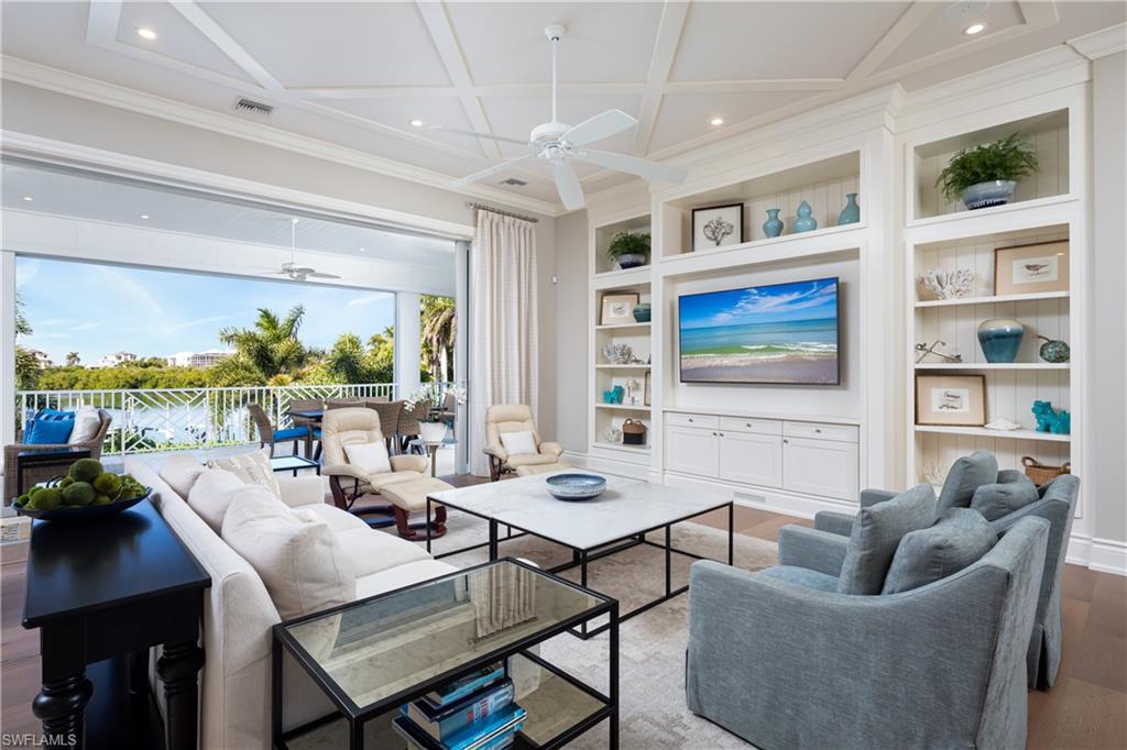 CAROLANDS - Residential