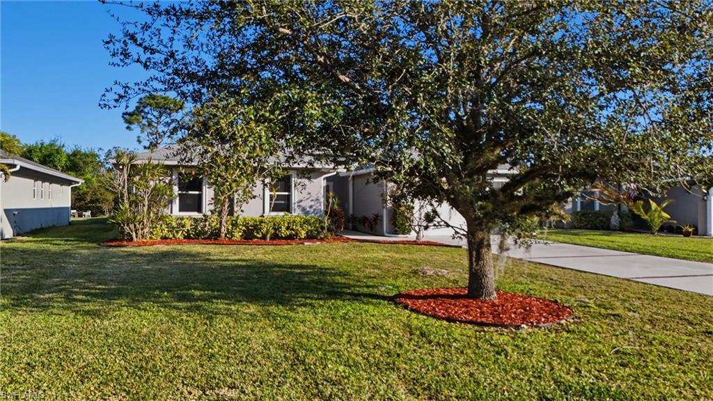 LAUREL OAKS - Residential