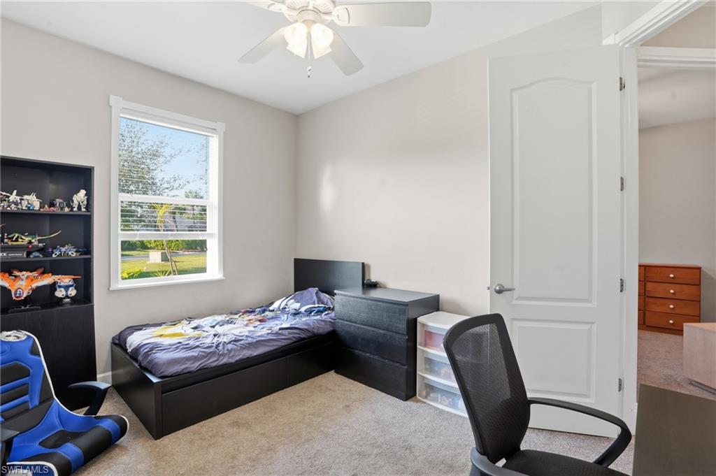 LAUREL OAKS - Residential