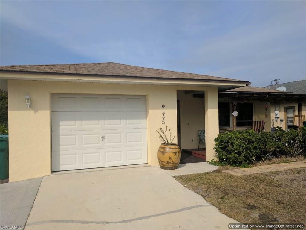 NAPLES PARK - Residential