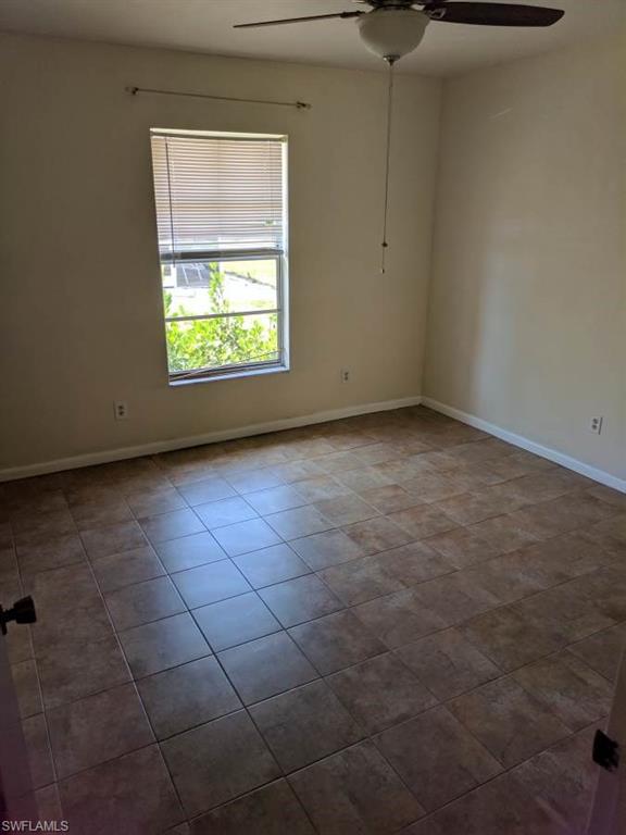 NAPLES PARK - Residential