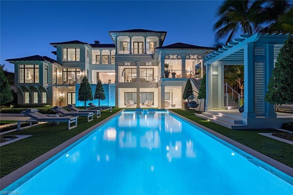 Photo of 3777 Gordon DR, NAPLES, FL 34102 (MLS # 226003751)