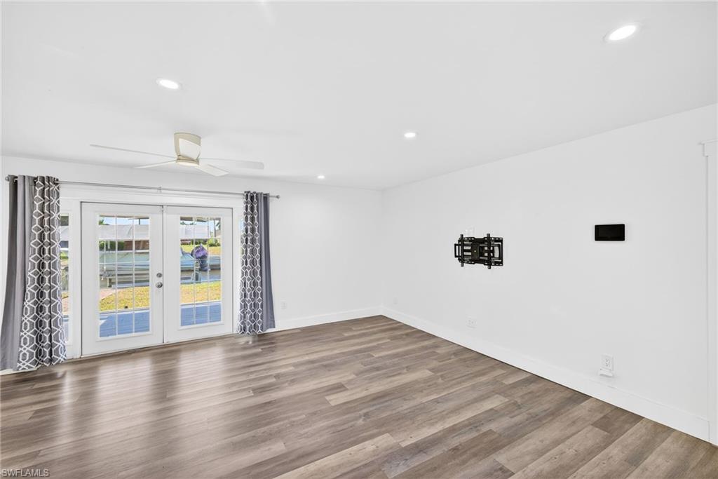 YACHT CLUB - Residential